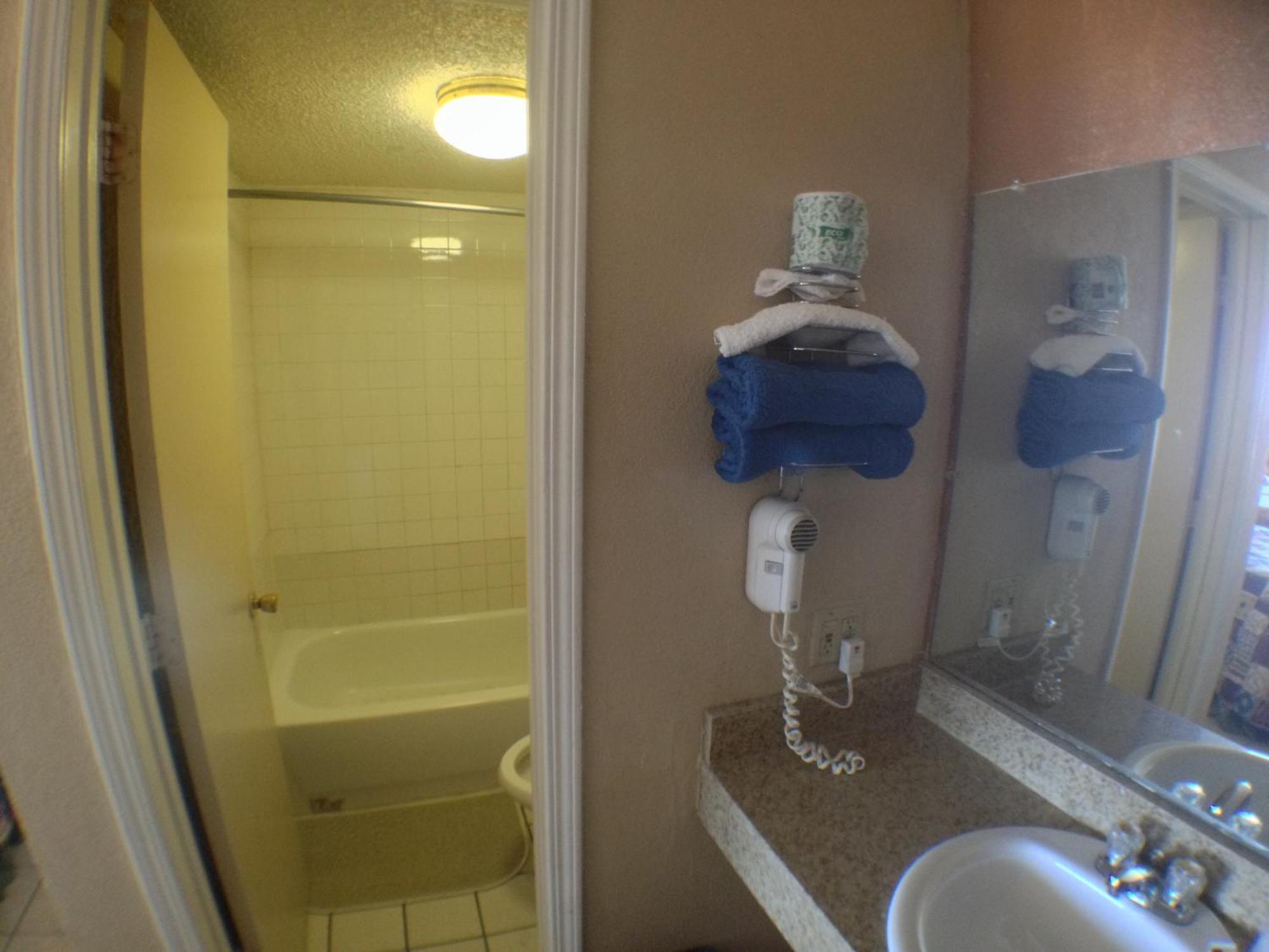 Budget Motel