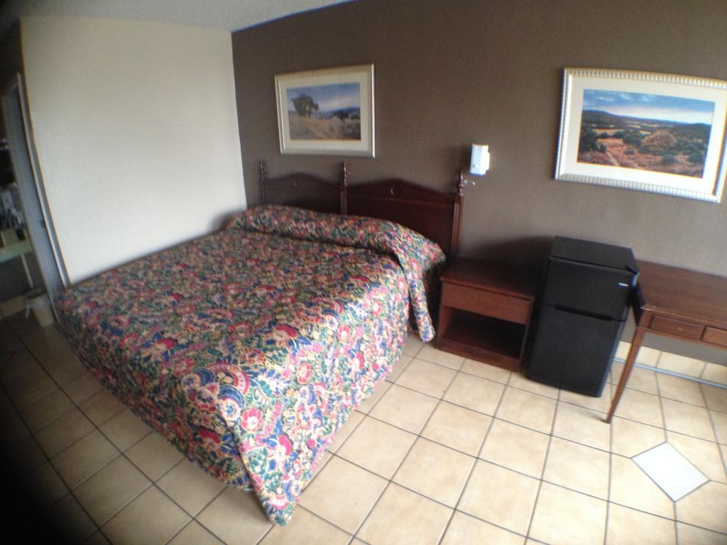Motel Budget
